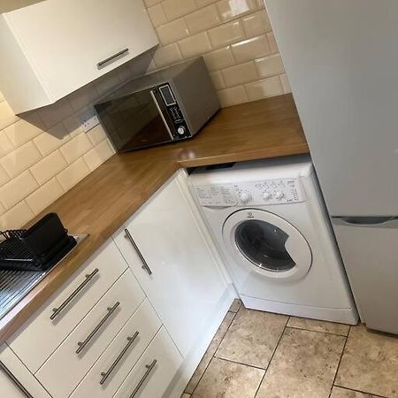 Large Modern Studio Flat Apartamento Londres Exterior foto