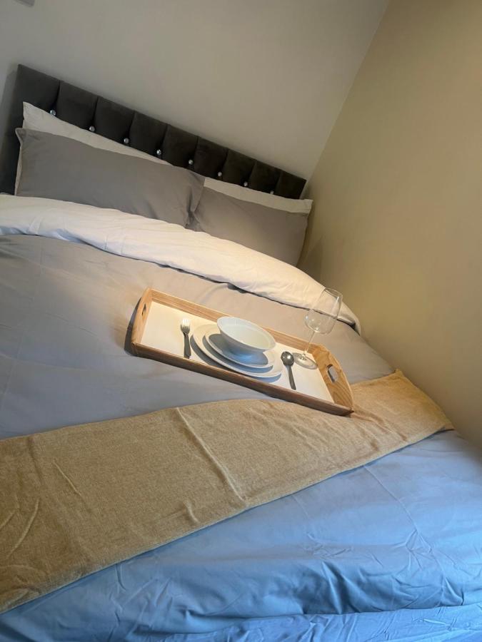 Large Modern Studio Flat Apartamento Londres Exterior foto