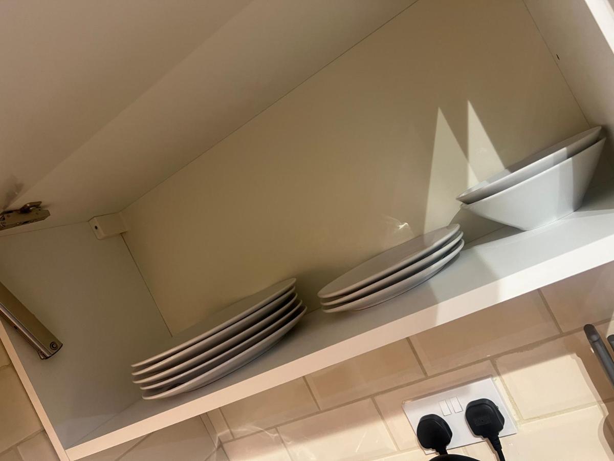 Large Modern Studio Flat Apartamento Londres Exterior foto